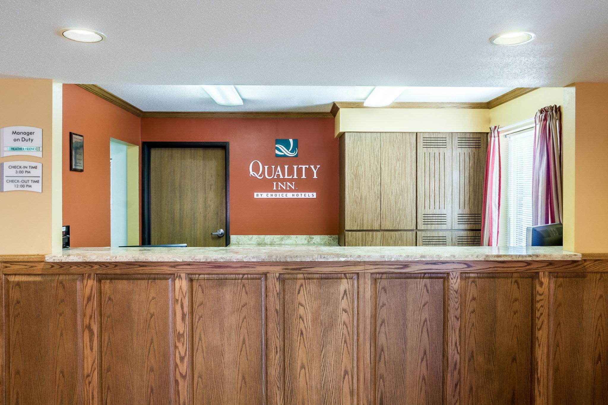 Quality Inn Huron Exterior photo